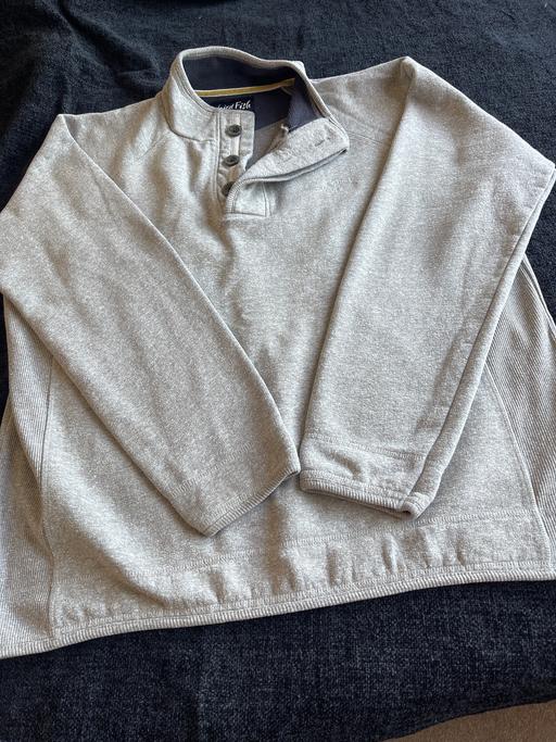  — Men’s weird fish jumper