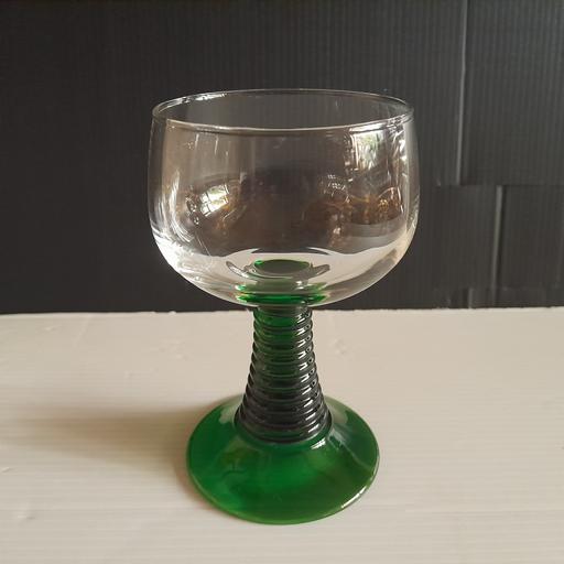  — VINTAGE MOSEL WINE GLASS