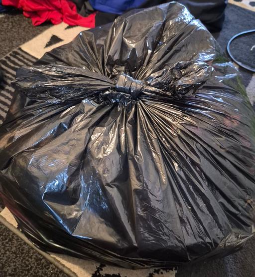  — FREE TOO COLLECT - Mixed Bag Of Items