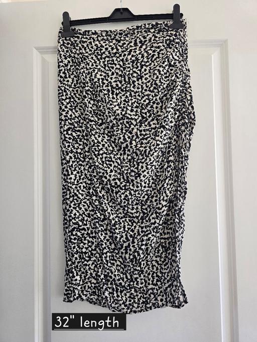  — H&M midi skirt eur40/uk12
