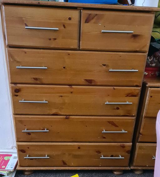  — solid wood chest of drawers