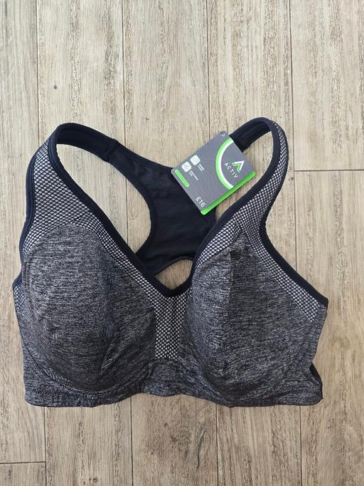  — Tu Active sports bra - 36E bnwt