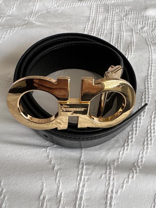  — Salvatore Ferragamo GOLD belt