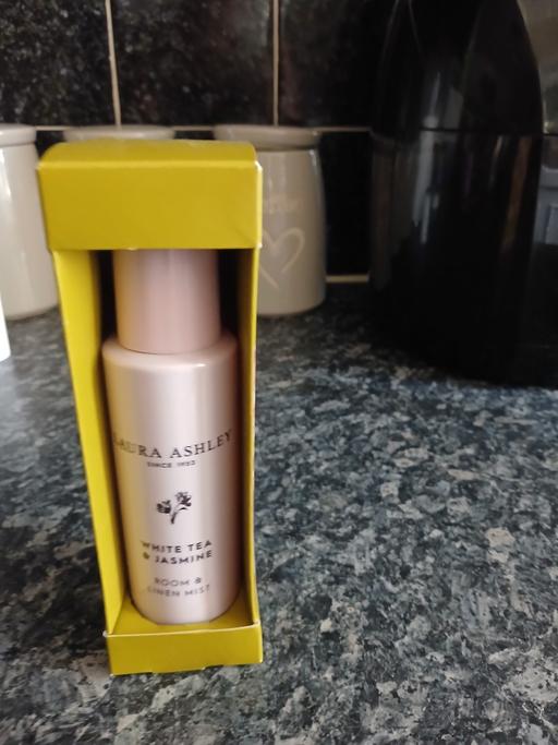  — LAURA ASHLEY ROOM SPRAY