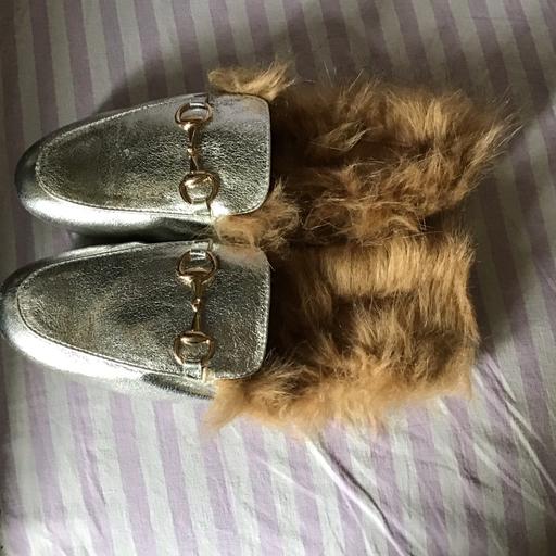  — Shoe