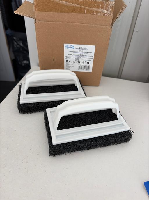  — Clarsen set of 2 steel grill cleaners