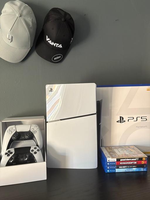  — PS5 Slim disc edition 1tb