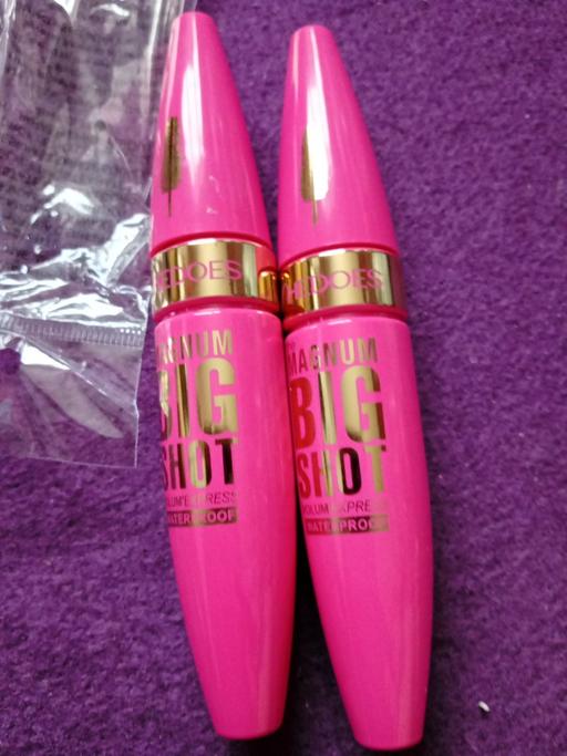  — 2 brand new ladies MASCARA SETS