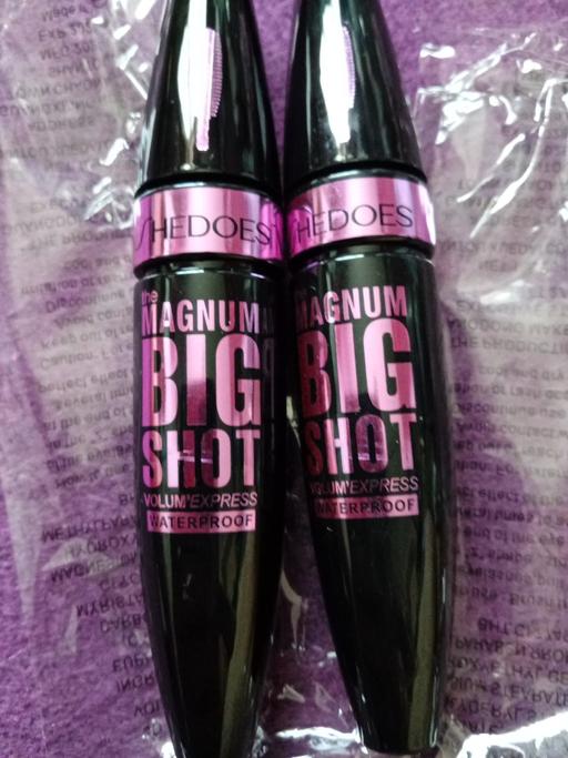  — 2 brand new ladies MASCARA SETS