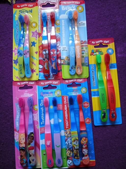  — joblot sets of kids TOOTHBRUSHES
