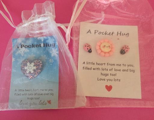  — 2 X HUG GIFTS