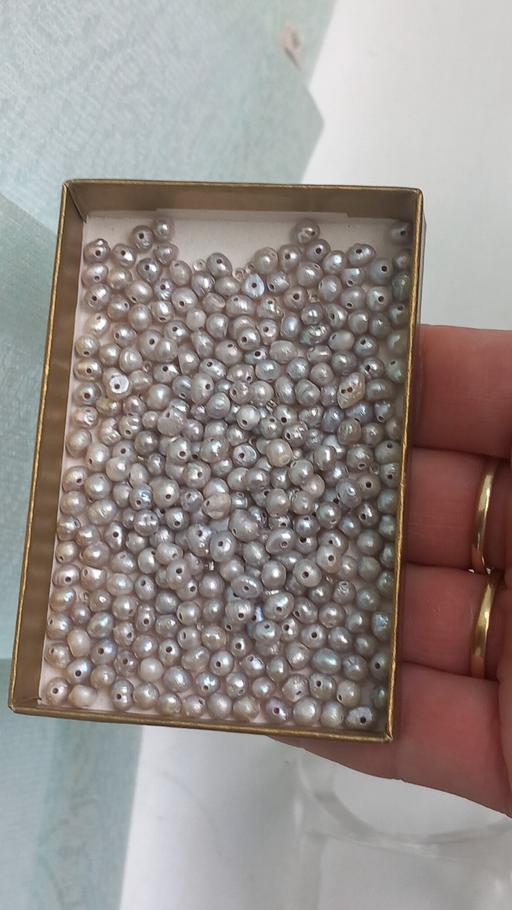  — beads-freshwater pearls