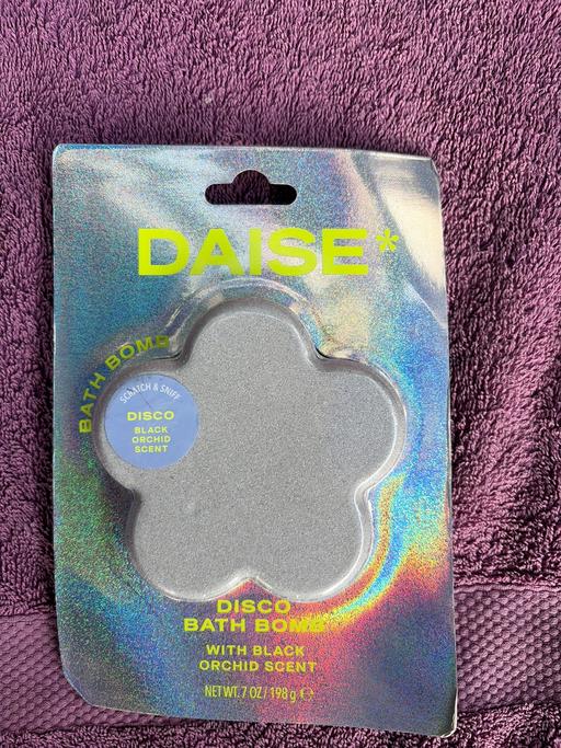  — Bath bomb