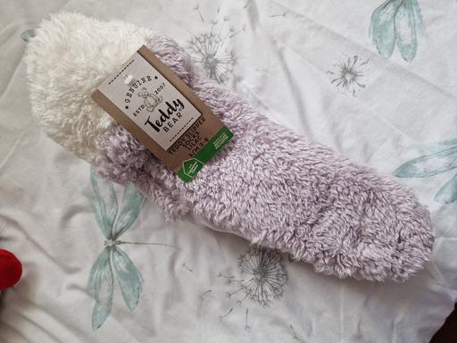  — bn slipper socks size s/m 3-6