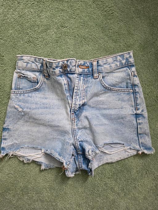  — denim shorts size s