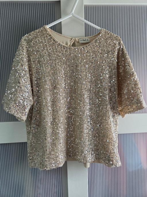  — Age 7-8 F&F sequin top