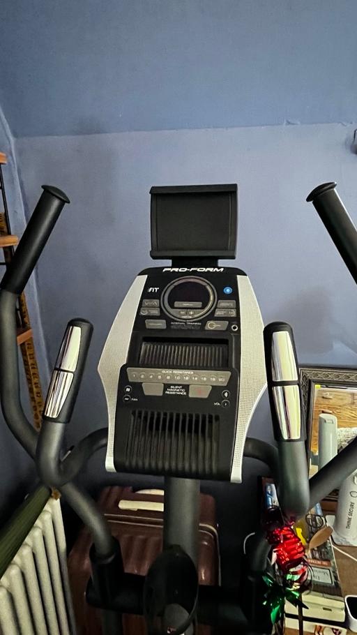  — ProForm 325 CSE Elliptical Cross Trainer