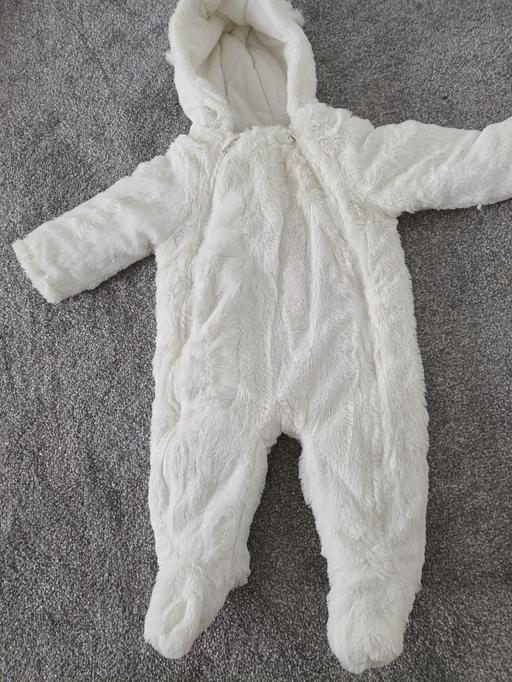  — BABY WHITE SNOW SUIT