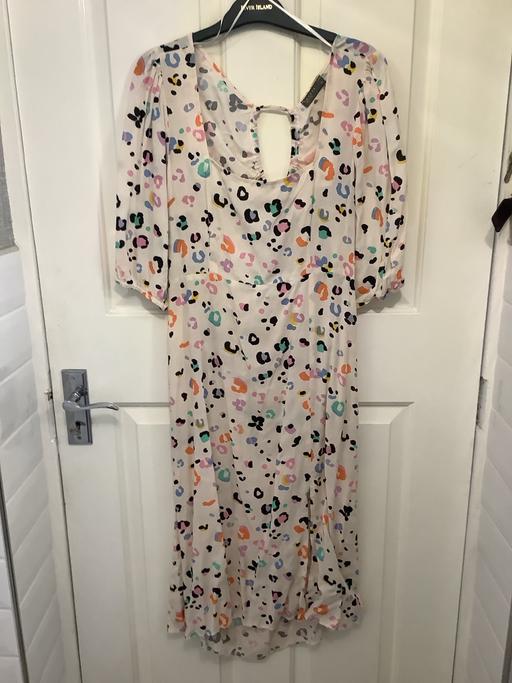 — Summer dress 14P