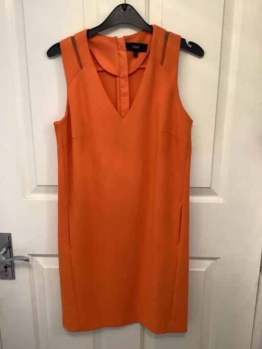  — Next dress 8