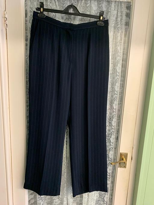  — Ladies trousers