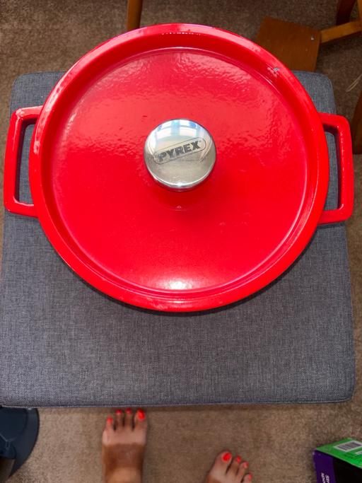  — Pyrex Casserole Dish New