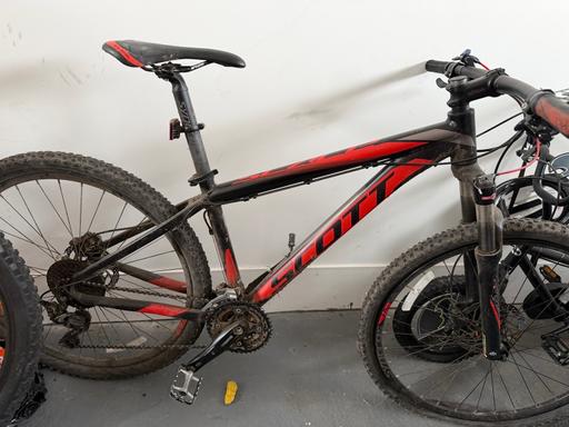  — Scott mountain bike 
