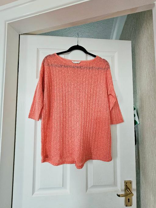 — Lightweight jumper, size 16..like new