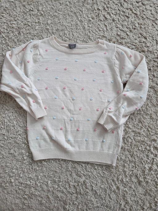  — Age 3-4 cream thin jumper