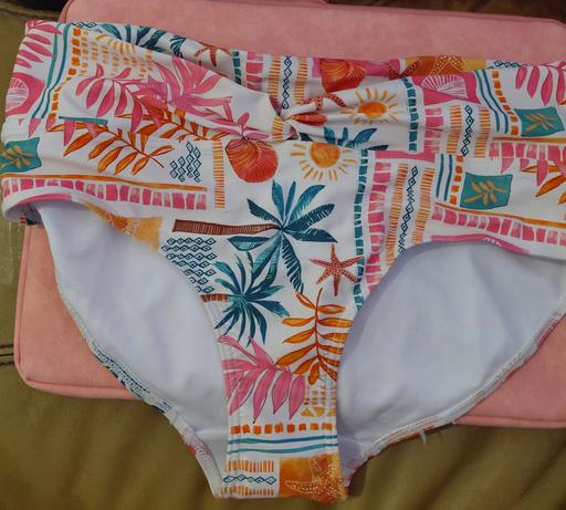 — 3 x new Matalan bikini bottoms