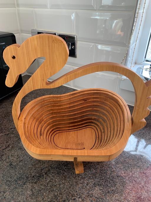  — Wooden duck fruit bowl buyer collect