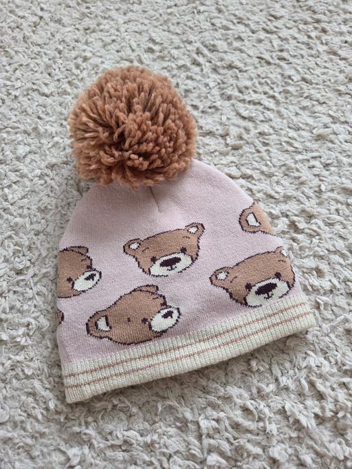  — Age 5-6 NEXT hat
