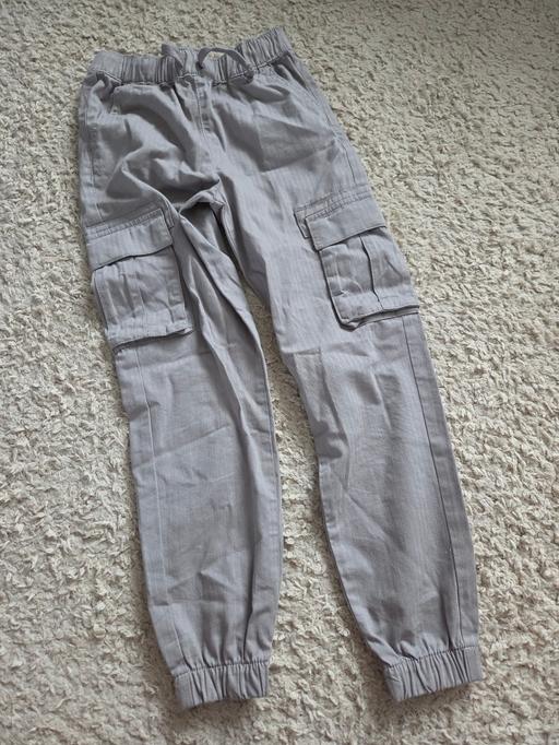  — Age 9-10 PRIMARK grey trousers