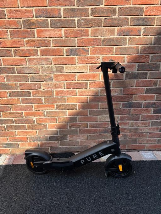  — Pure electric scooter