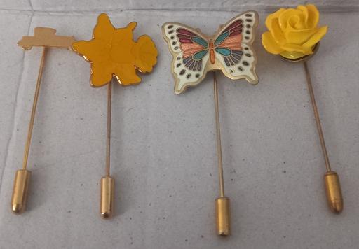  — Collection of vintage stick pins