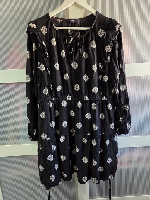  — Size 16 M&S dress
