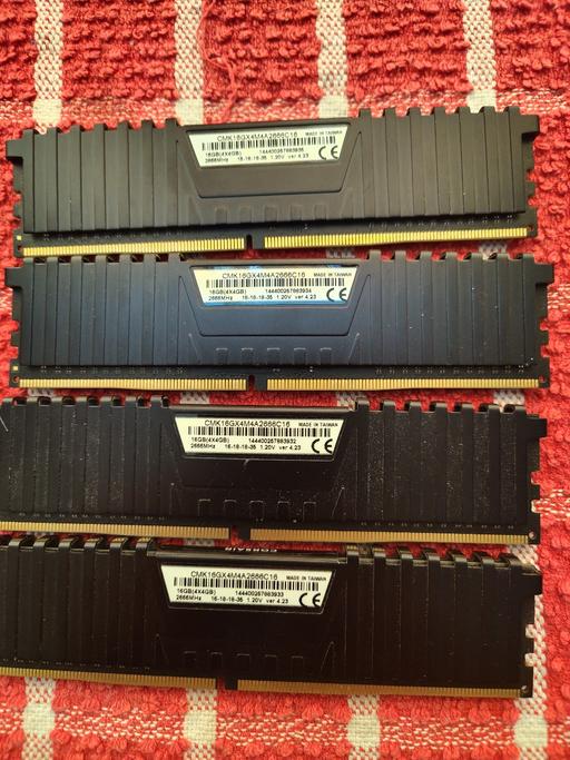  — Corsair Vengenace DDR4 16GB 4x4GB