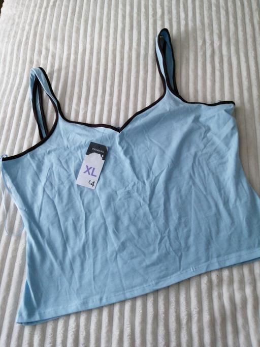  — ladies size * XL*