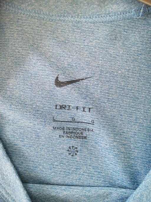  — Men's size *L*