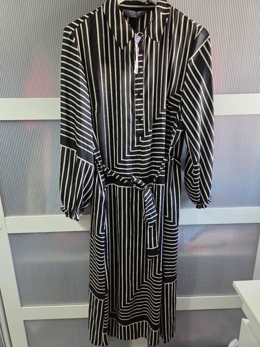  — 🌟NEW🌟 Size 16 PRIMARK long dress