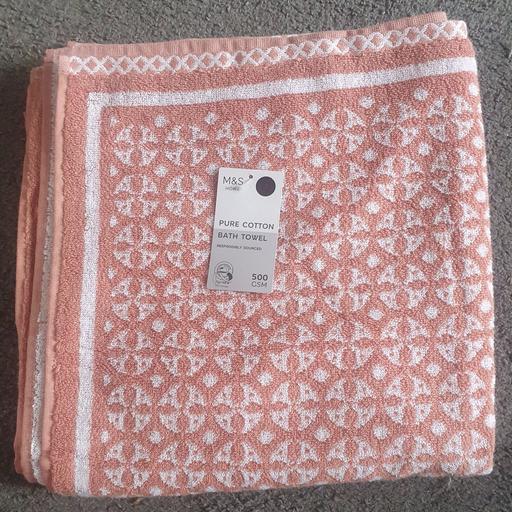  — M&S Pure Cotton Bath Towels