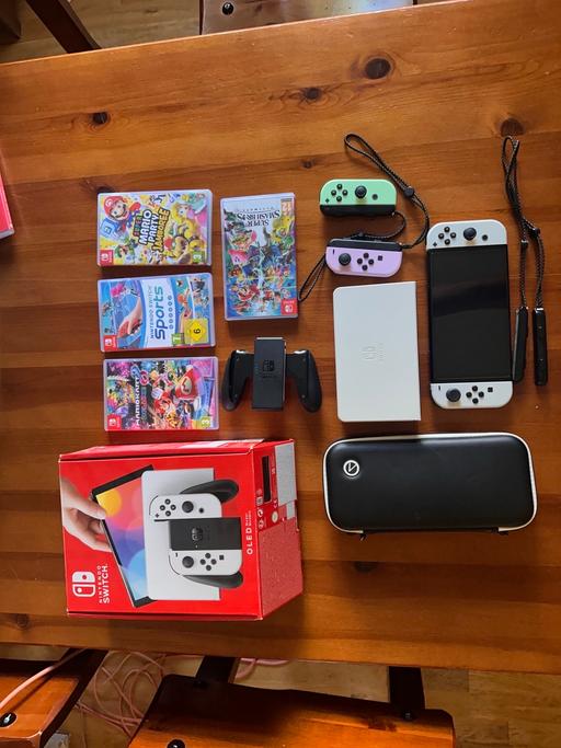  — Nintendo Switch OLED