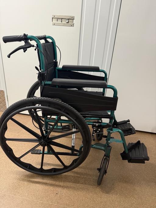  — Days Self Propelled Folding Wheelchair