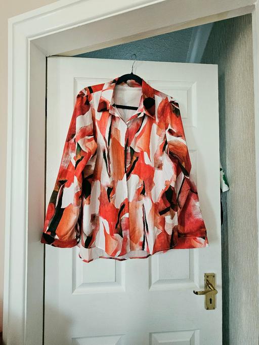  — Ladies shirt blouse, size 18/20..NEW