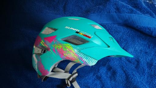 — bike helmet - sunrimoon