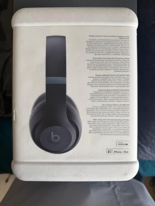  — Beats Studio Pro