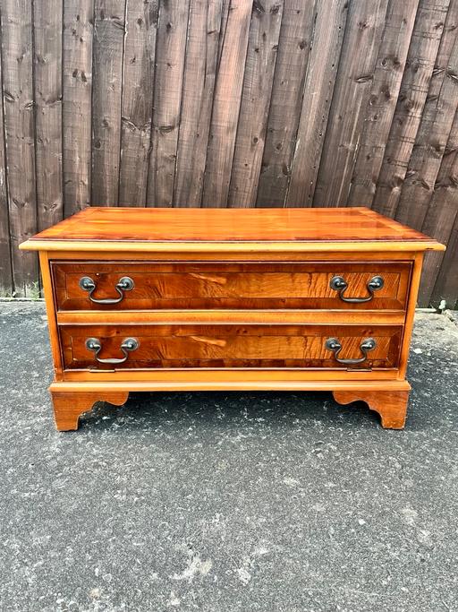  — TV Cabinet - Classic