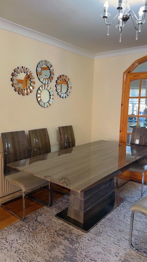  — Rrp £5k DINNER TABLE + CONSOLE +2x more TABLE