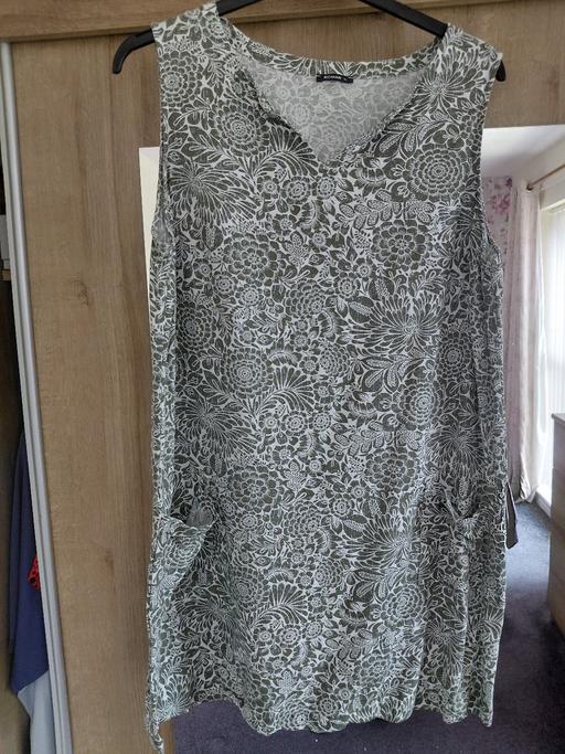  — ladies Dress