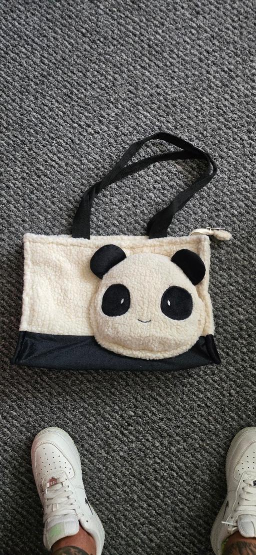  — panda bag